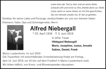 Traueranzeige von Alfred Niebergall von vrm-trauer