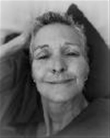 Profilbild Aline Höflinger